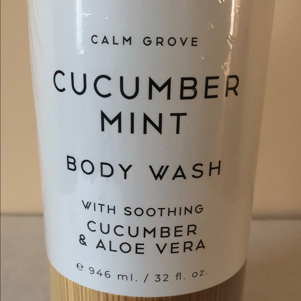 HOME AND BODY COMPANY Calm Grove Cucumber Mint Body Wash New - Picture 2 of 5